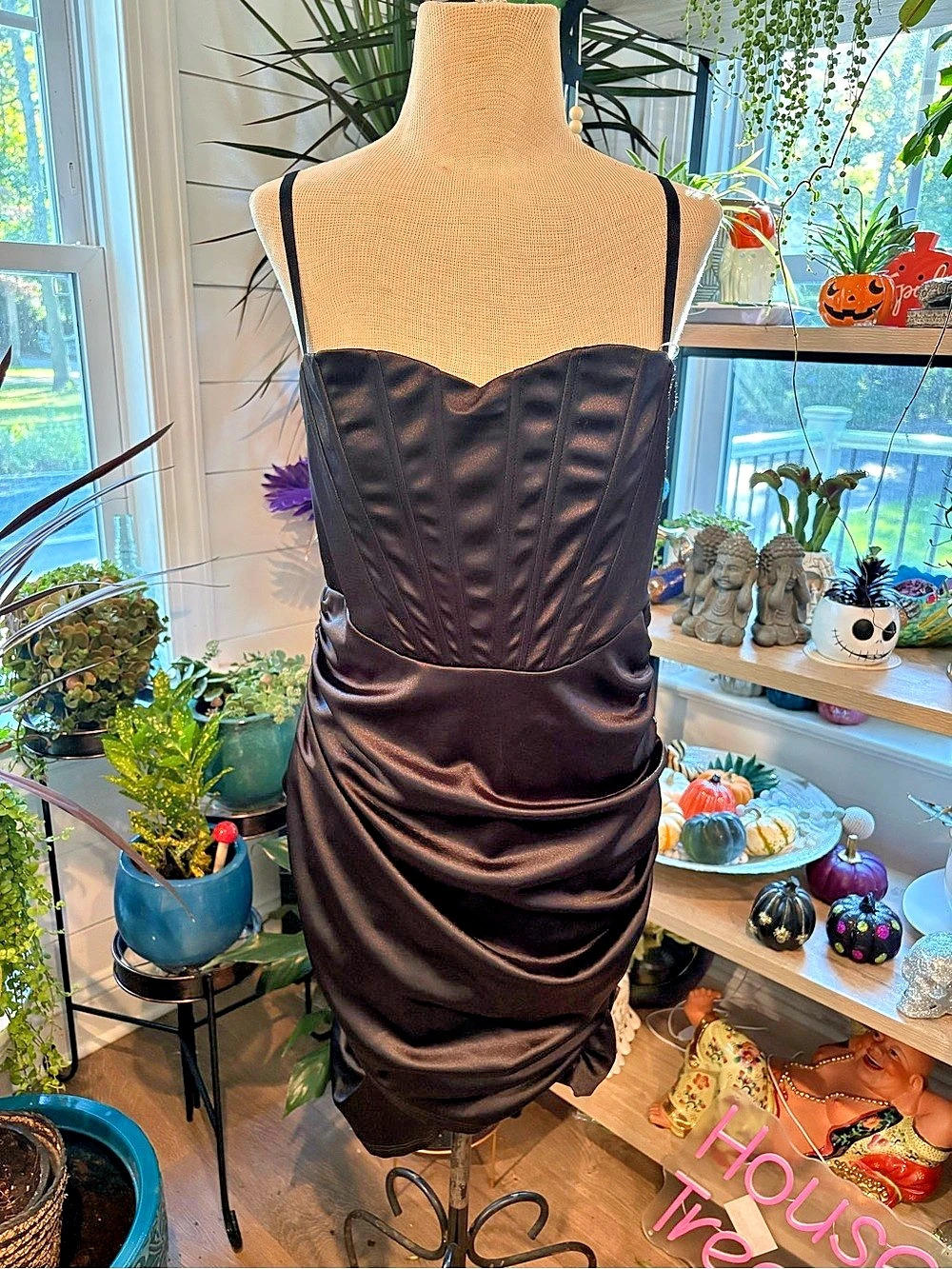 Ruched Mini Dress in Black Size XL Like New